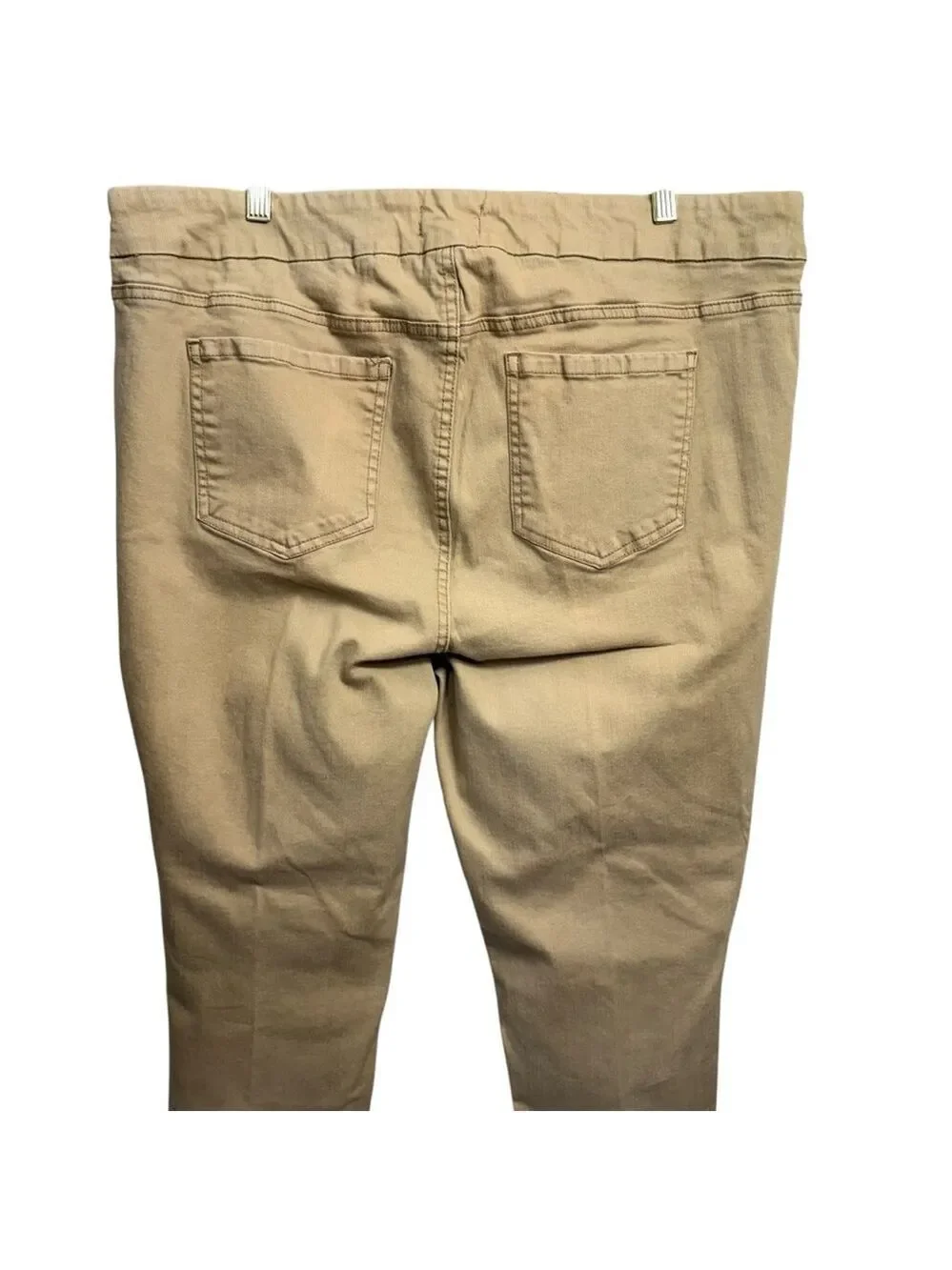 Westbound Jeans Size 22WR‎ Khaki Distressed